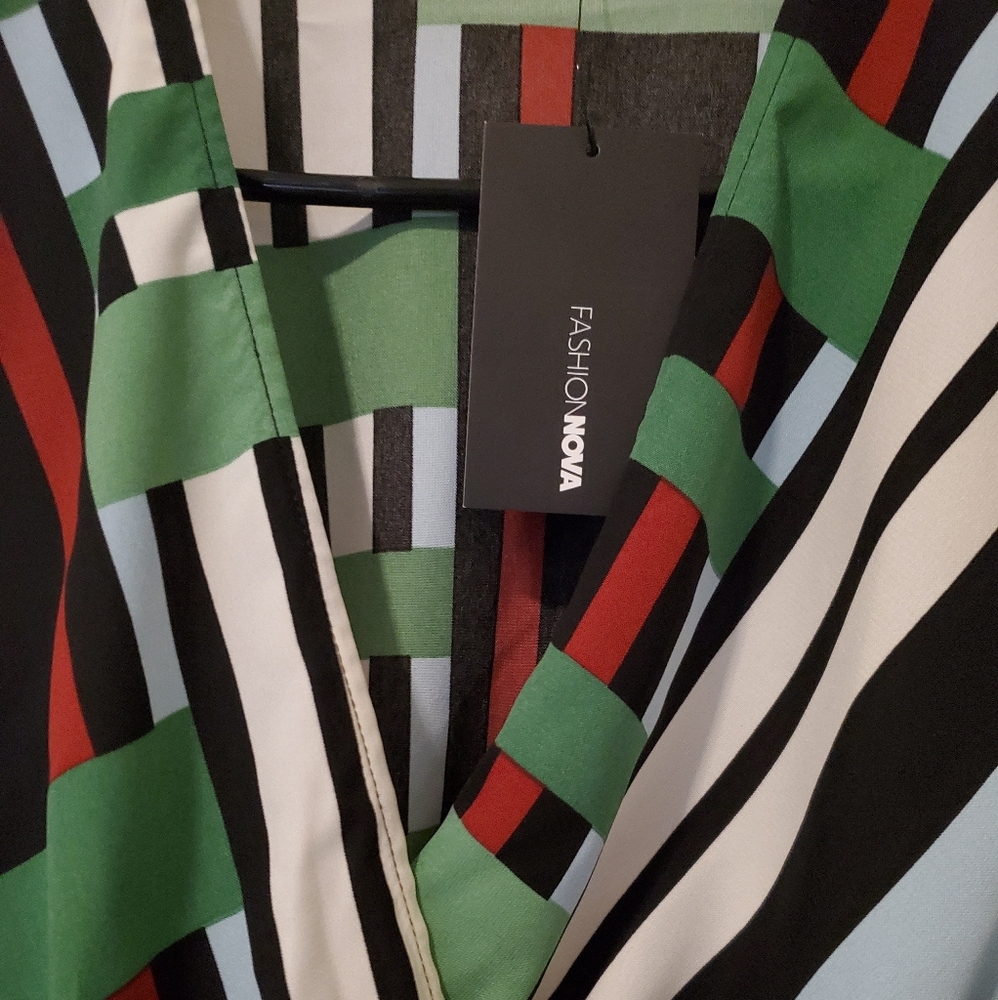 Wrap top - Picture 2 of 2